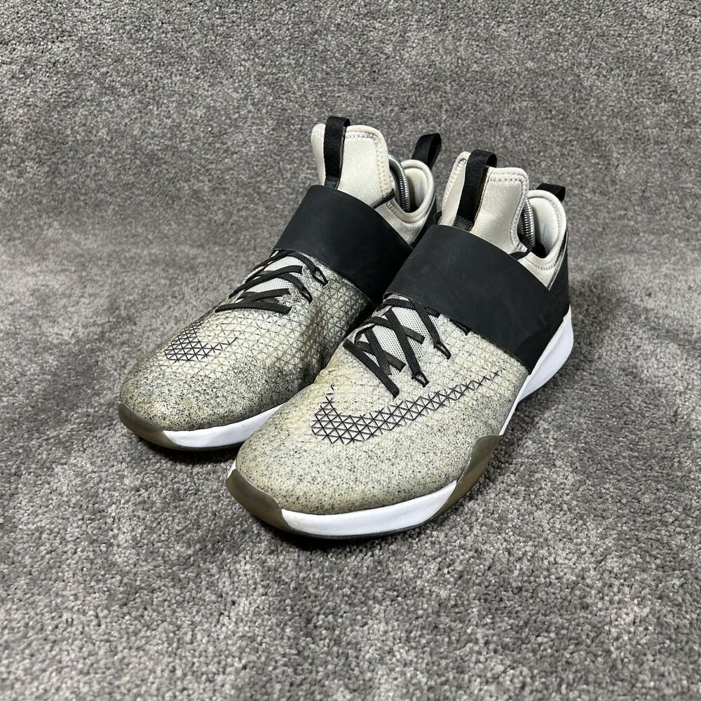 Nike Air Zoom Strong 843975-100 Women’s Sz 9.5 Gray Athletic Running Shoes Used - Picture 5 of 12